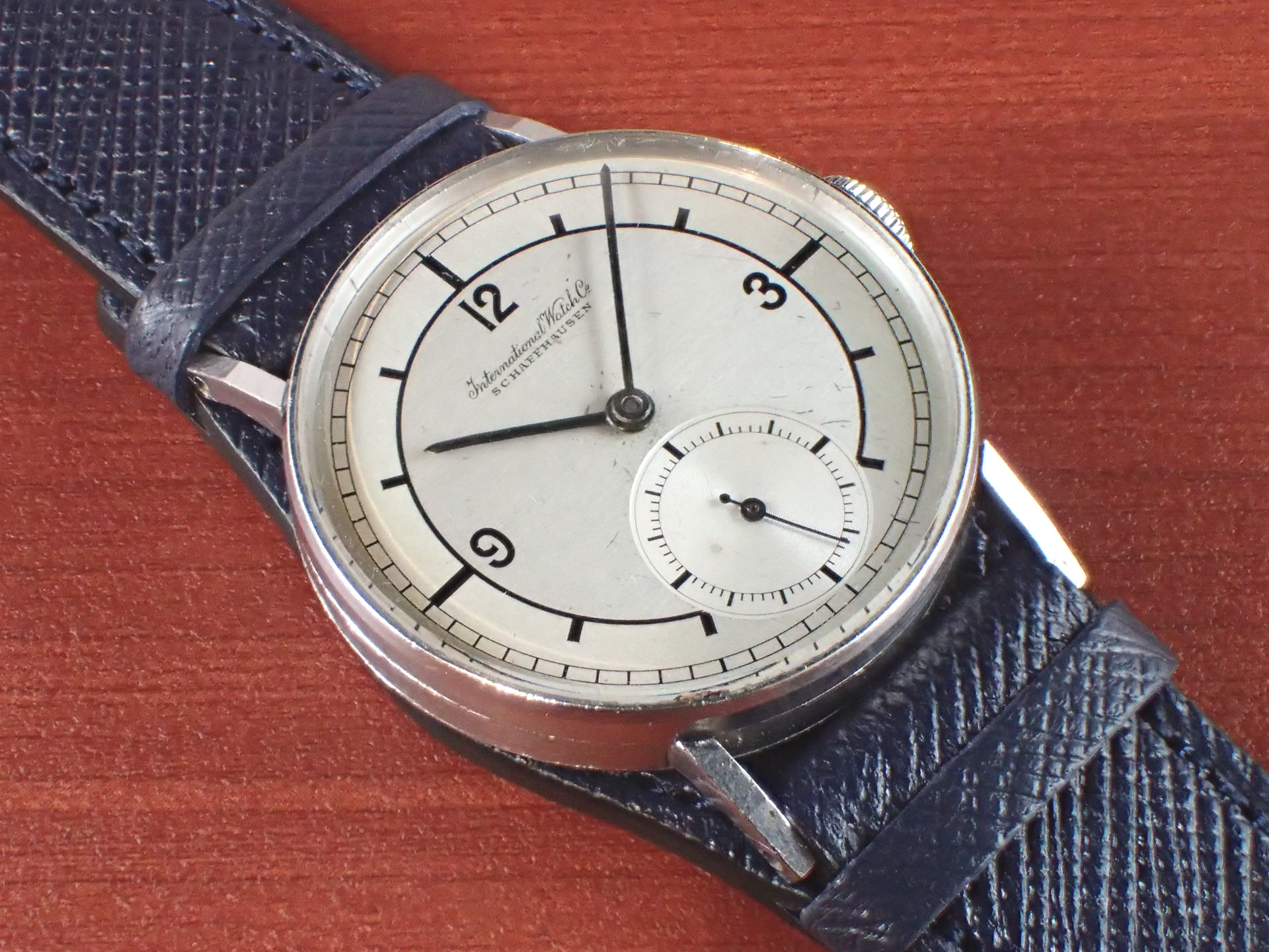 IWC インター Cal.83 セクターDL 1930年代 | VINTAGE WATCH | Curious