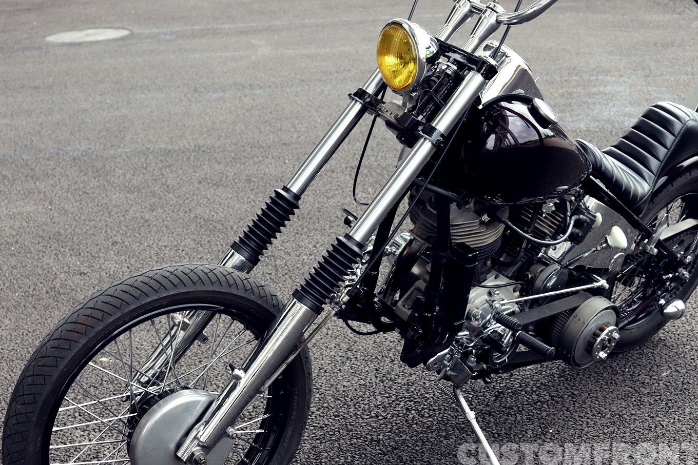 コーンショベルのロングフォークチョッパー FLT1980・モトリガレージ