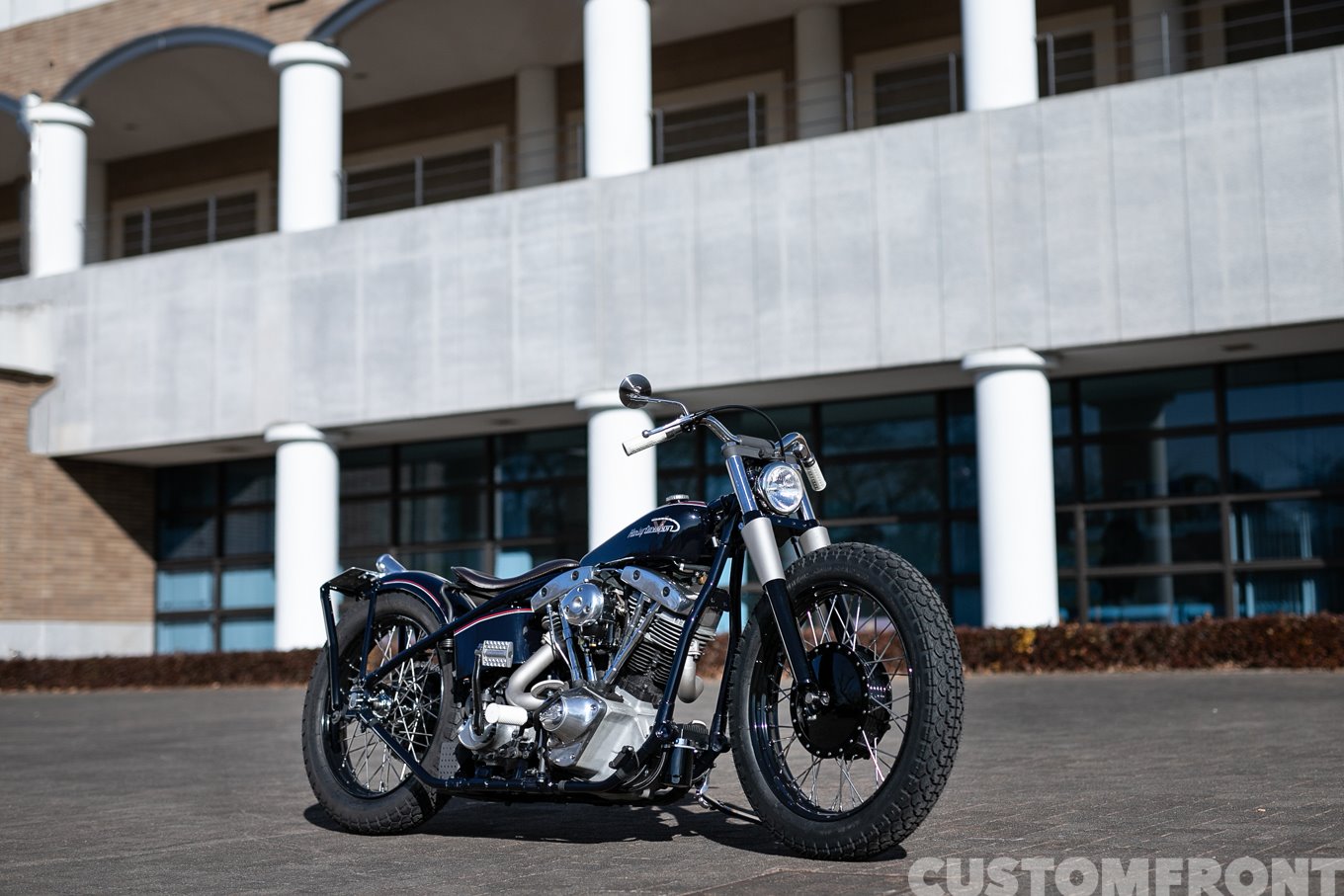 INFINITY ハーレーのボバースタイル FLHショベルカスタム 1982年式