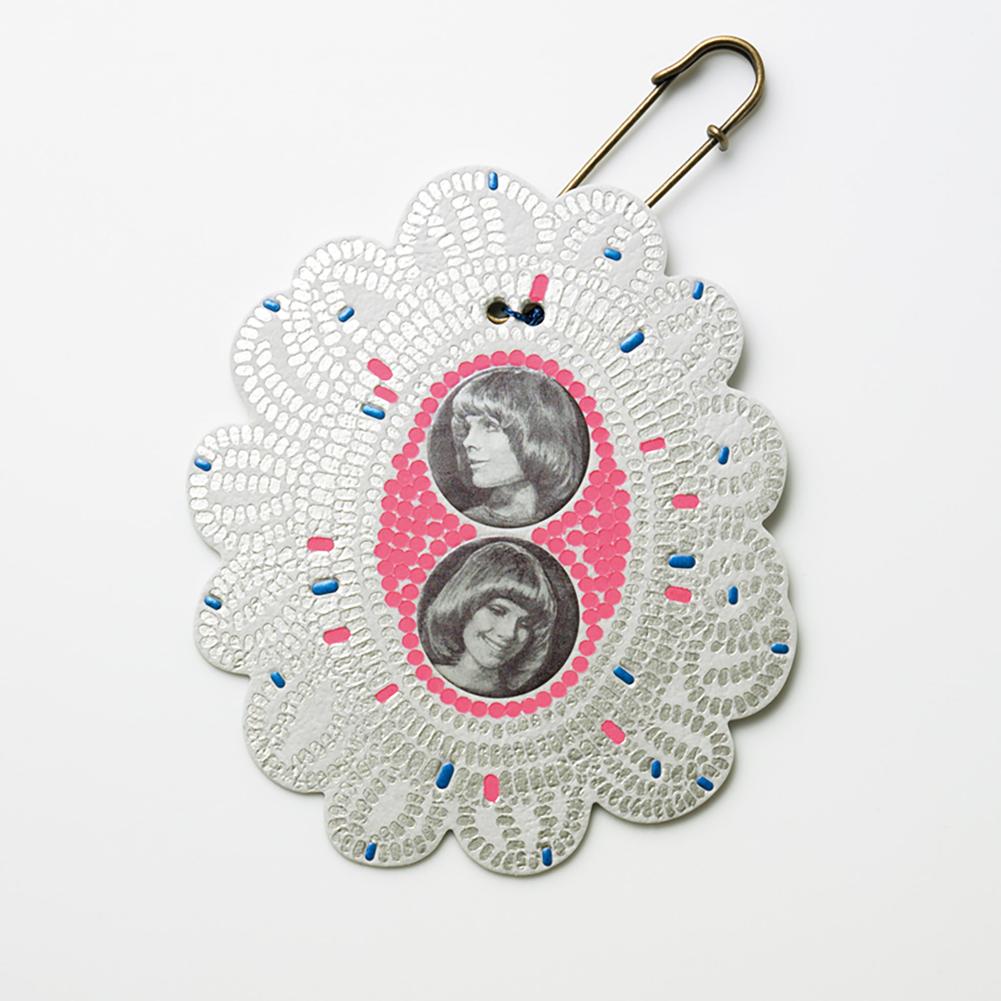 象嵌ブローチ ジョユウ | D-BROS