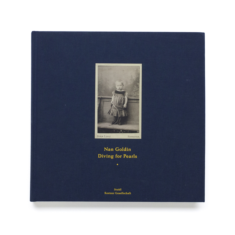 Diving for Pearls - ナン・ゴールディン | shashasha 写々者 - 写真集