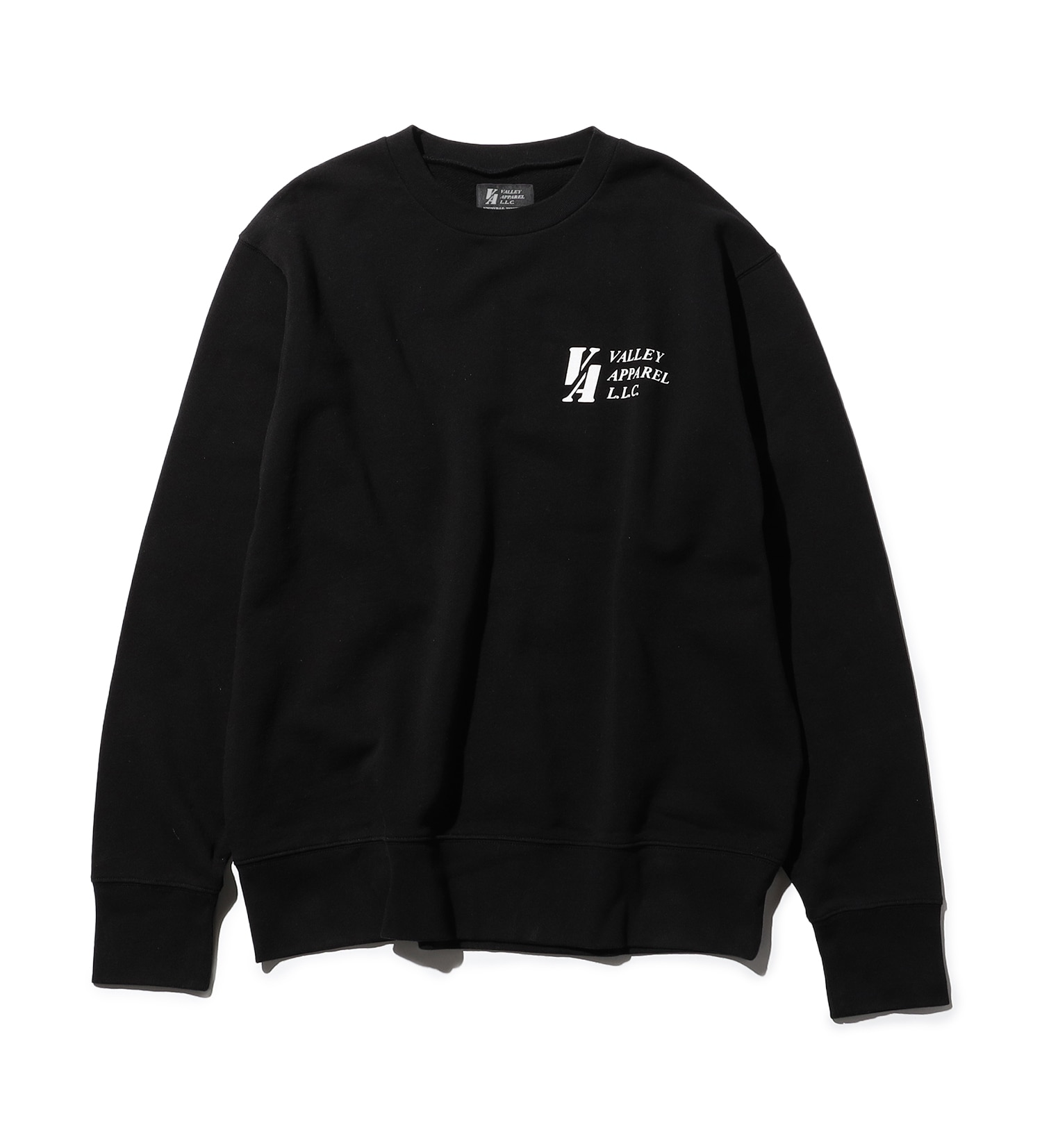 FINAL SALE】スタジャンワッペン風クルーネックスウェット|VALLEY