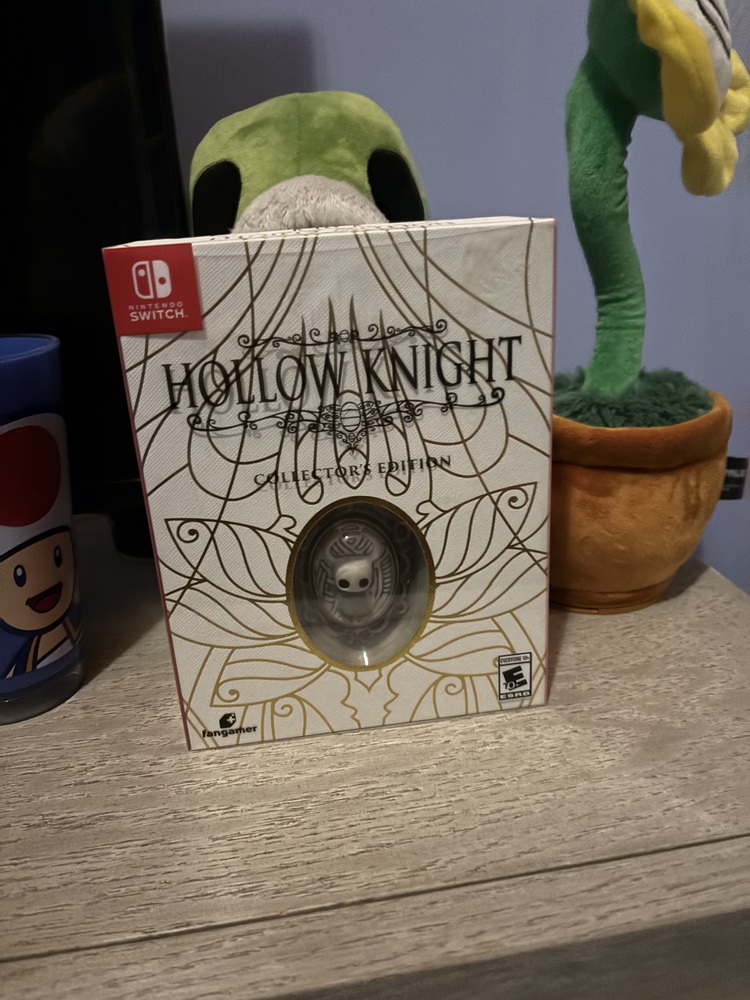 Hollow Knight Collector's Edition - Fangamer