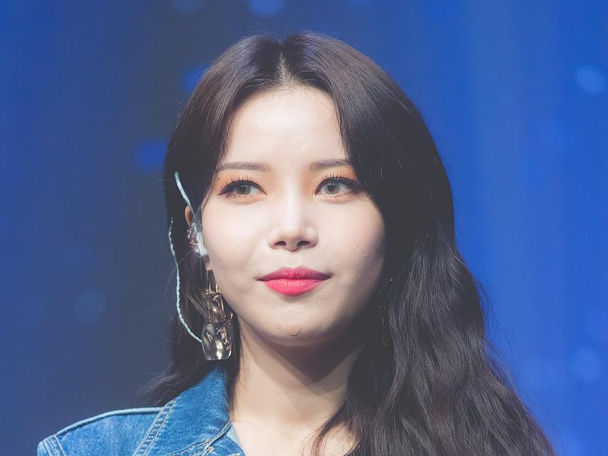 MAMAMOO ソラ 話すのが苦手？人見知りテストの様子を公開 - DANMEE ダンミ