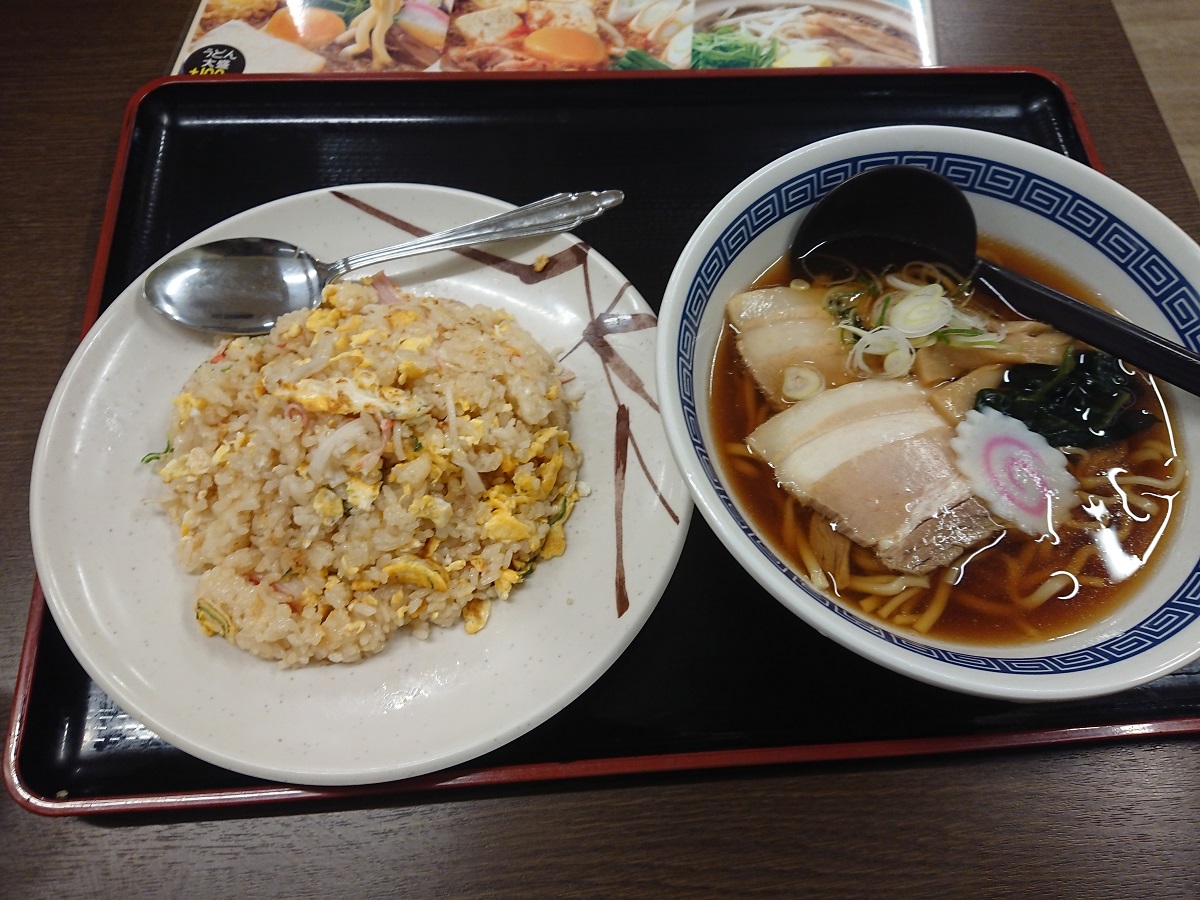 チャーハンBセット（うどんチェーン／山田うどん食堂） | 美味しいもの