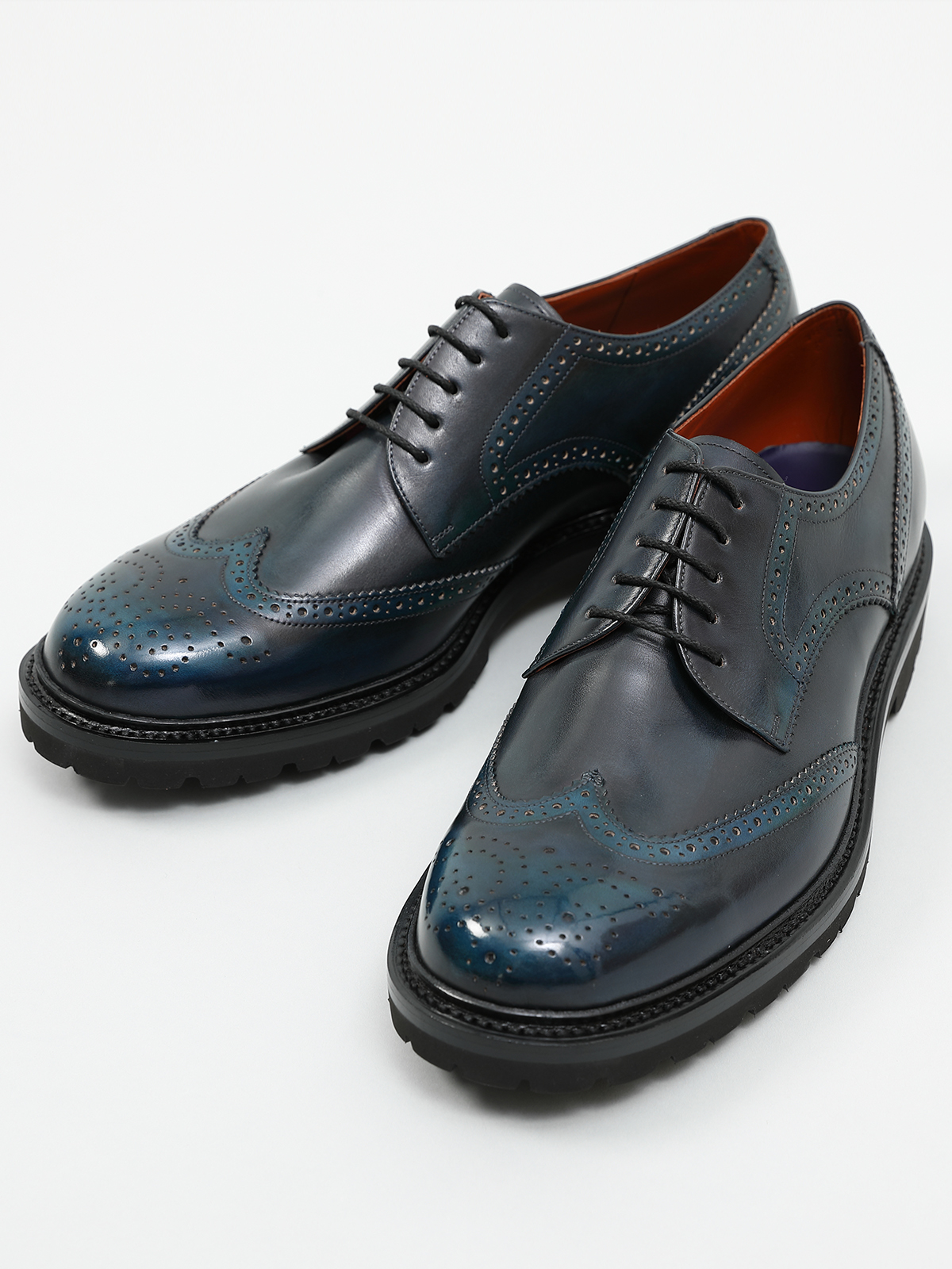 パティーヌ仕立てのウイングチップ/ネイビー/3E | Factelier