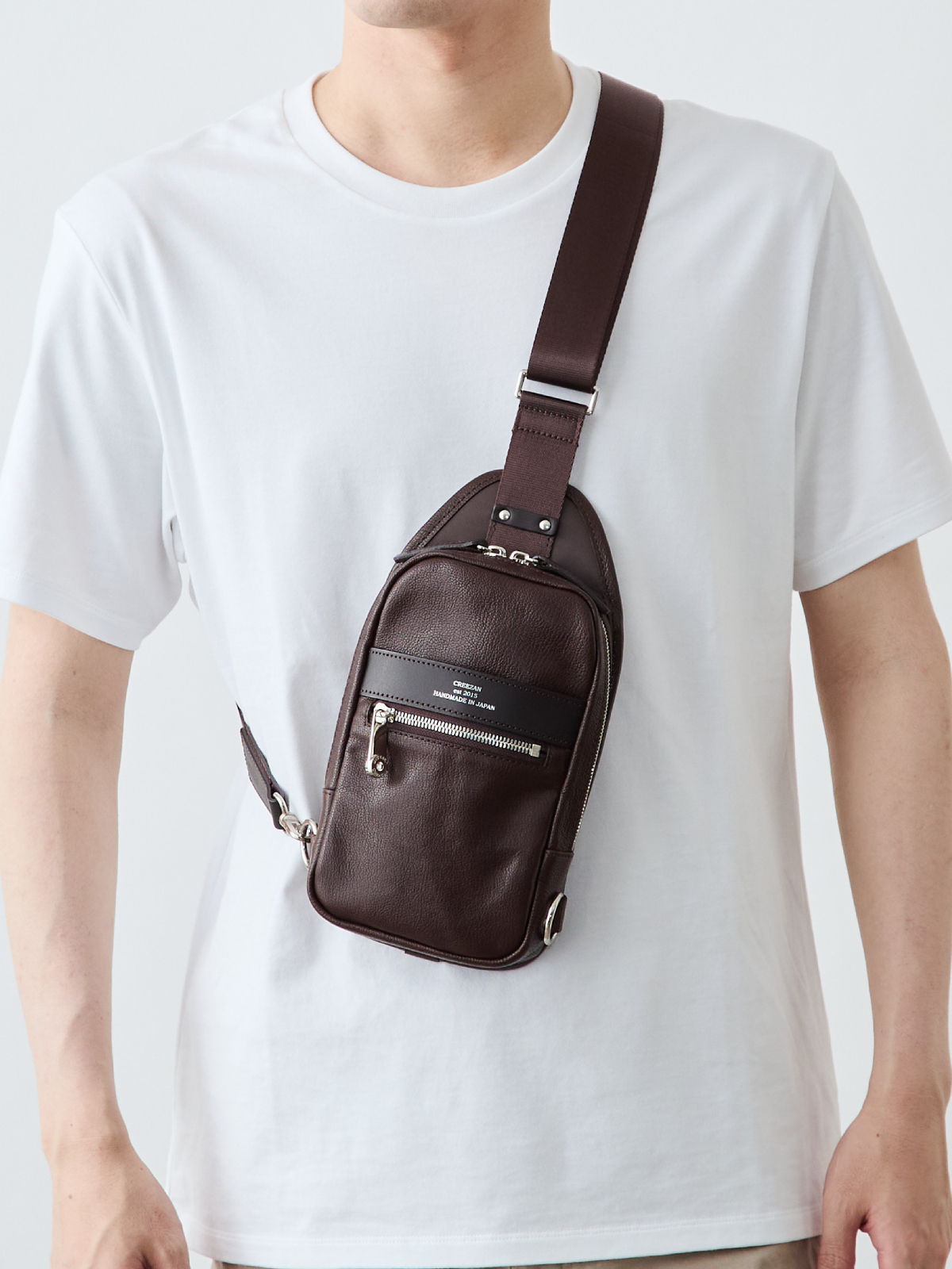 ダブルレザー ボディバッグ/コンパクト&タフ/ブラウン | Factelier