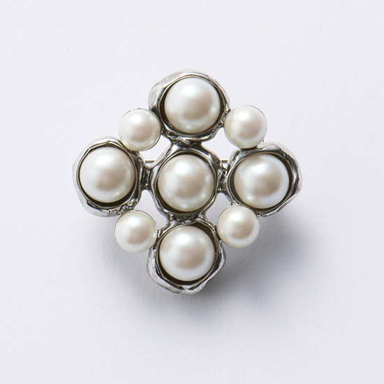 ADER.bijoux]スクエアパールブローチ | KOBUNSHA SELECT SHOP | [ADER