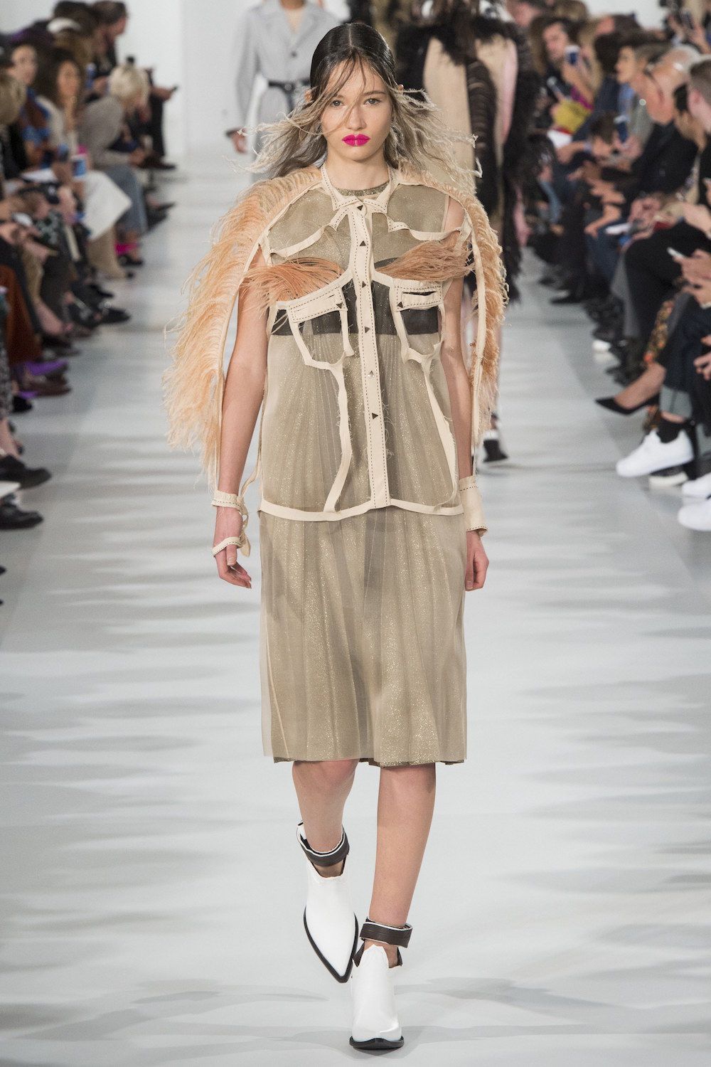 Maison Margiela SS18: construction, deconstruction and travel