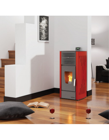 Giusy 14 kW – Stufa a Pellet Canalizzata: Calore Intelligente per