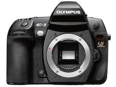 オリンパス、Eシステム旗艦モデル「E-3」