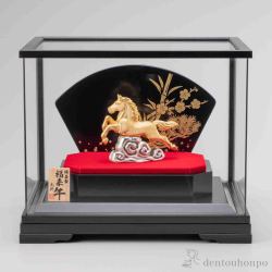 送料無料】 純金 梅にうぐいす 彩色 60g / 高級 コレクション 美術品