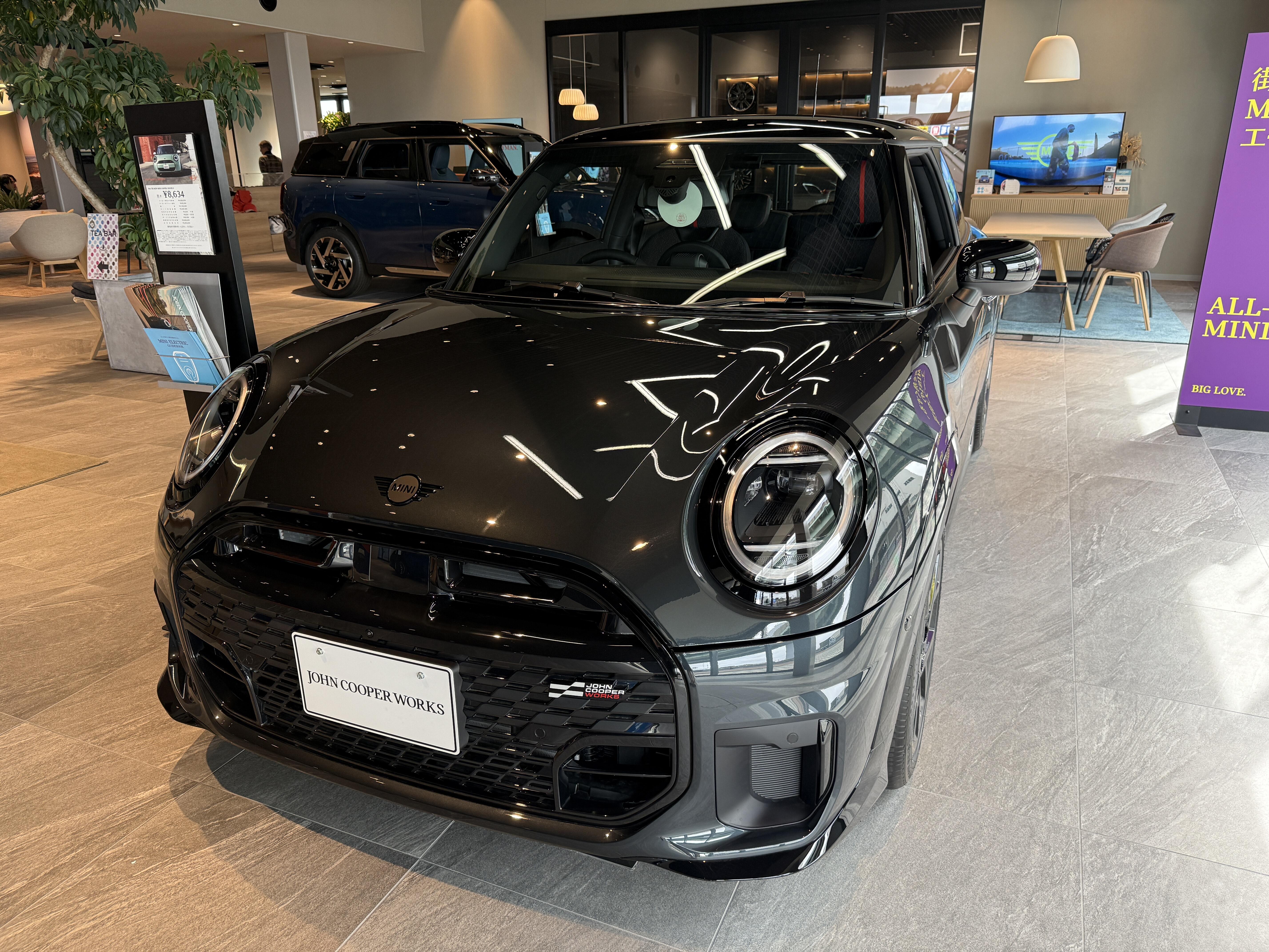 NEW 展示車 3DOOR JCW TRIM🚗💕 - MINI一宮BLOG