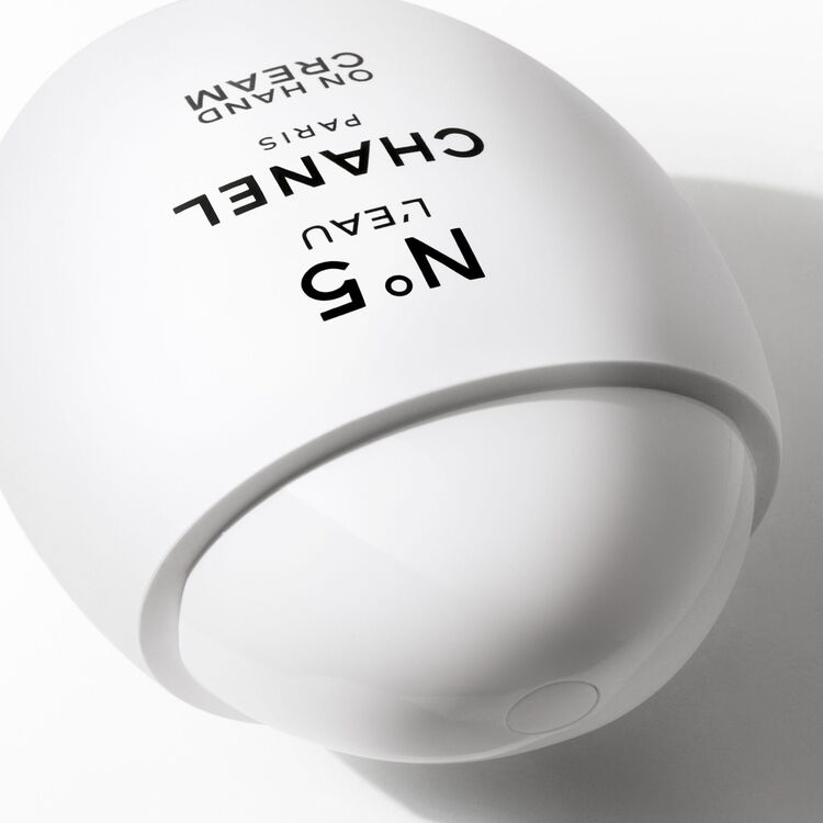 シャネル N°5 ロー ハンドクリーム: CHANEL｜DEPACO 大丸・松坂屋