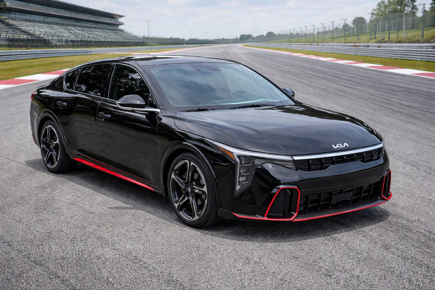 Kia K4 (Sedan) - 2025-2026 - Rocker Kit - #KIK425R2K – Designer Trim