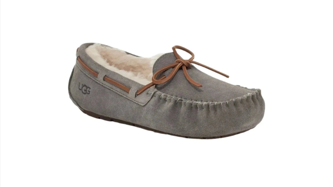 UGG DAKOTA WOMEN'S – Brown's Shoe Fit WDM