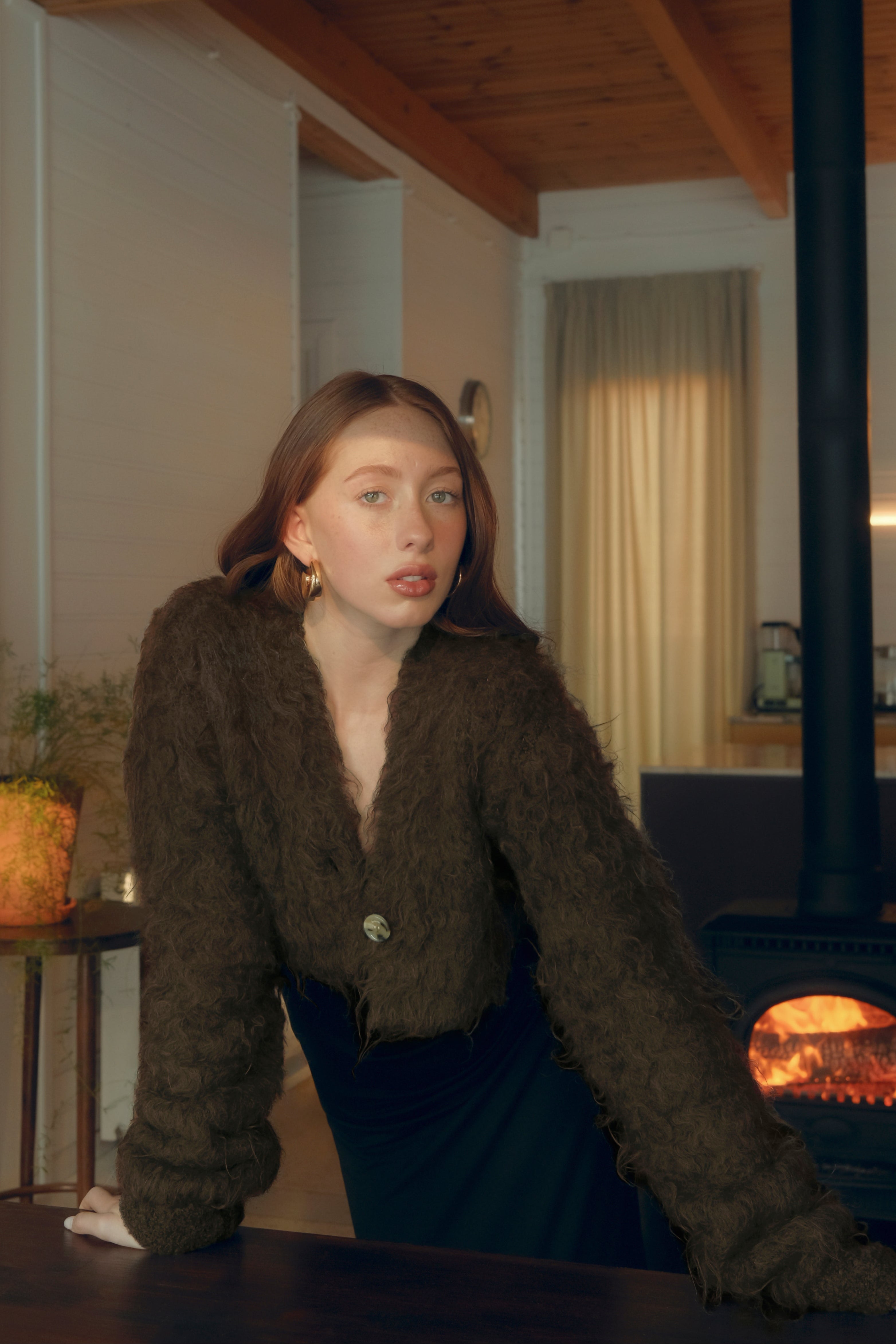 Cropped Shaggy Knit Cardigan – determ;