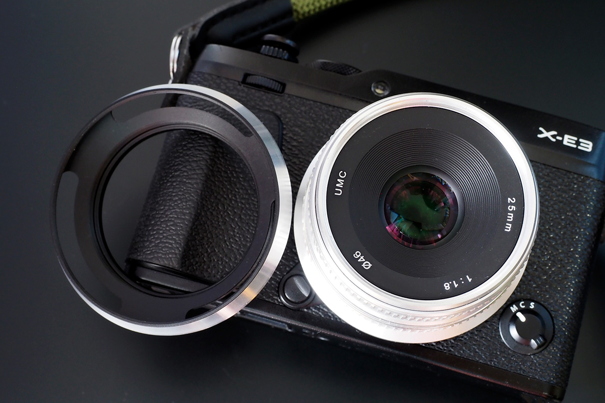 9800円のMFレンズと小型軽量ミラーレスで始める三密を避けたスナップ