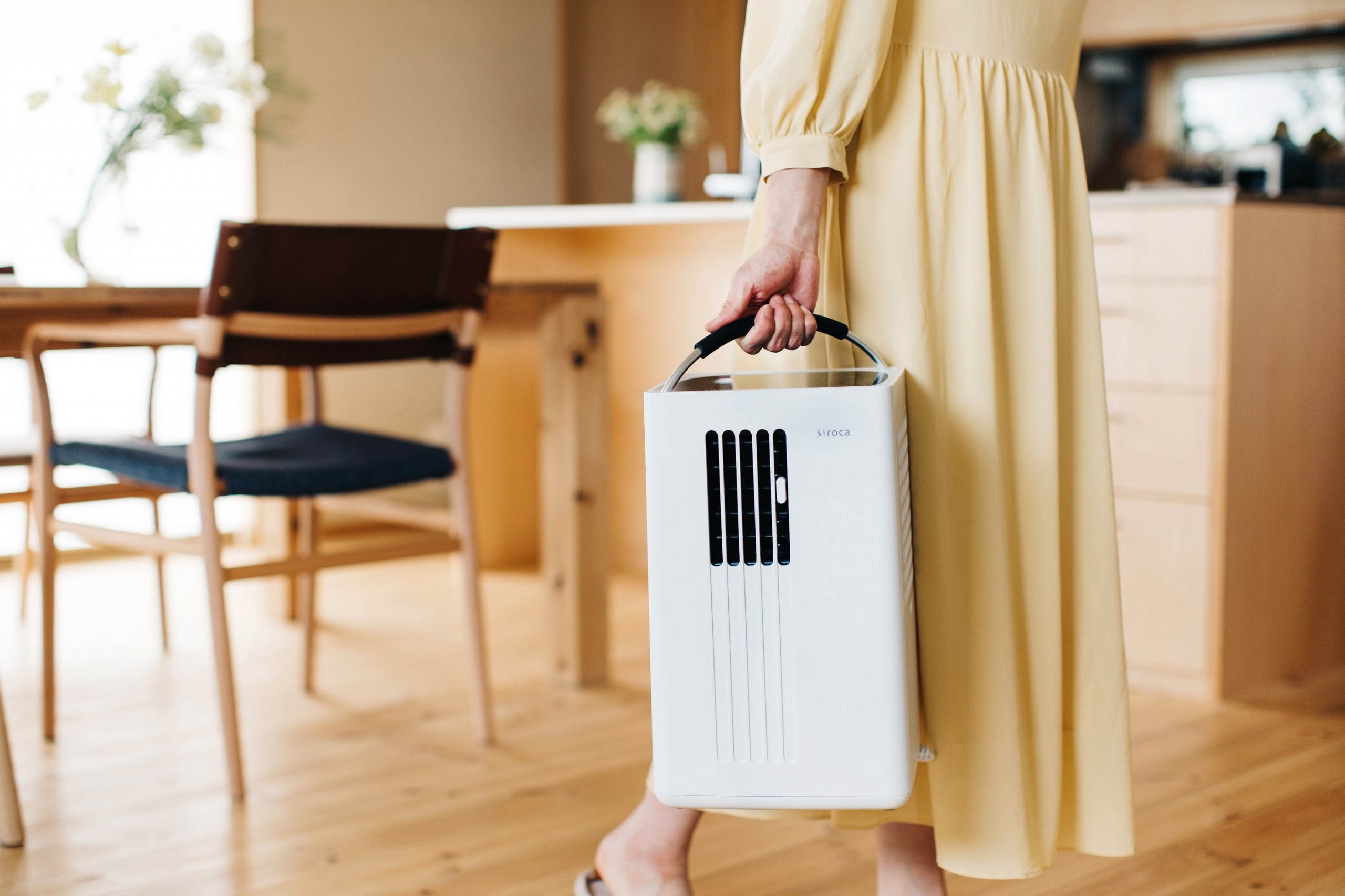 エアコンと同じコンプレッサー式を採用！好きな場所で使えるシロカの