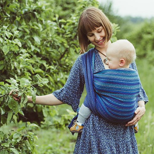 ヘンプ混のベビーラップ 男女兼用としても人気のブルー系で夫婦で