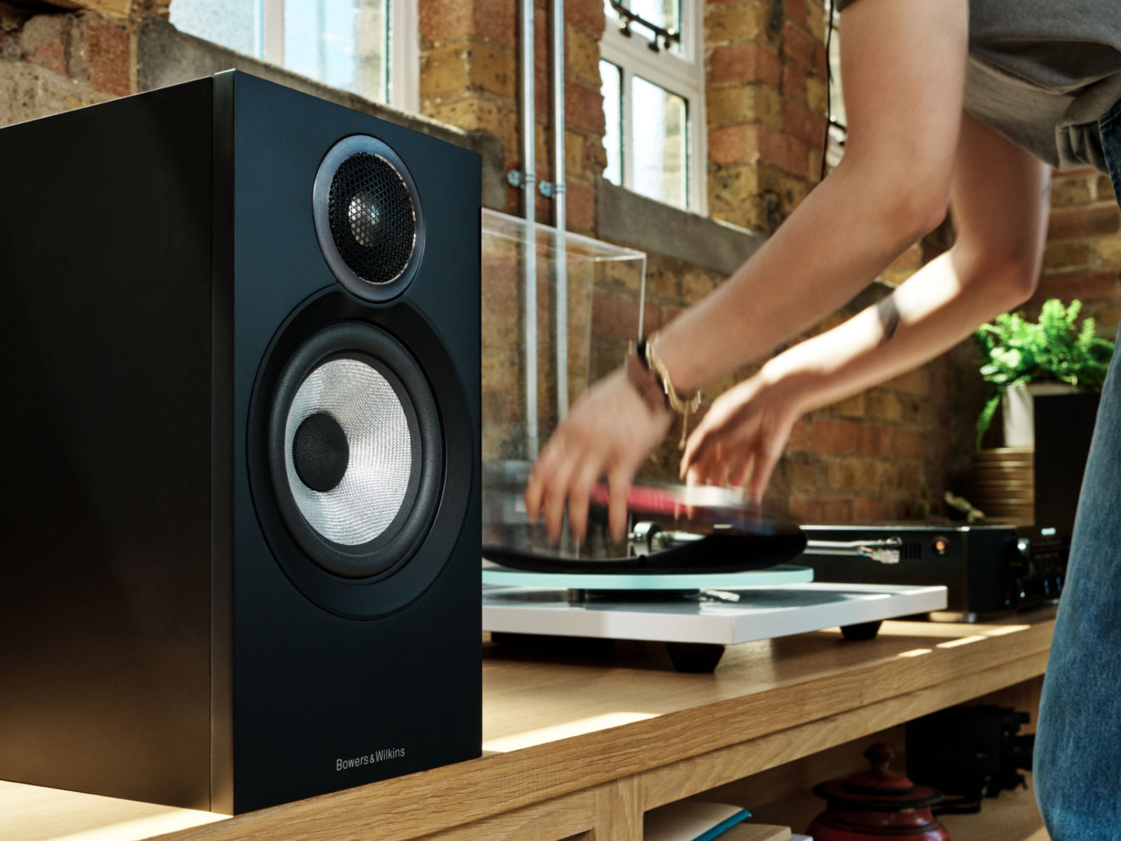 Bowers & Wilkins 607 S3 Speakers – Doug Brady HiFi