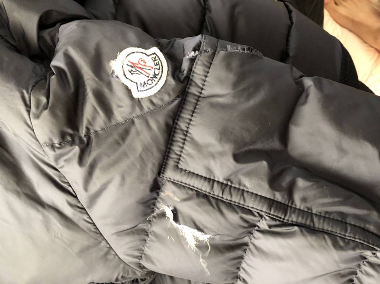 モンクレールや高級ダウンの修理リペアについての実例集 | PROSHOP