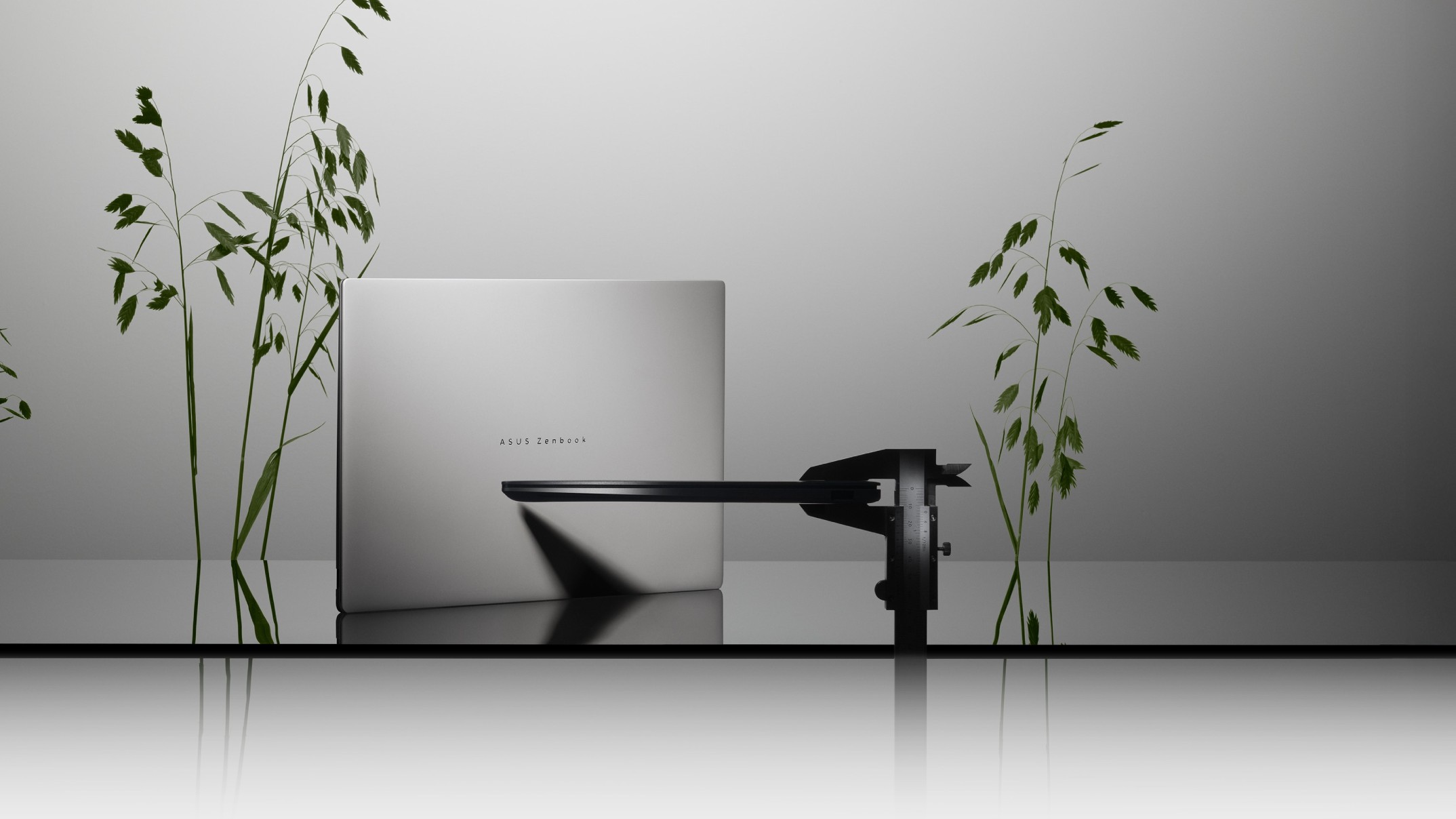 ASUS Zenbook｜ 薄型ノートパソコン｜スタイリッシュで高性能ノート