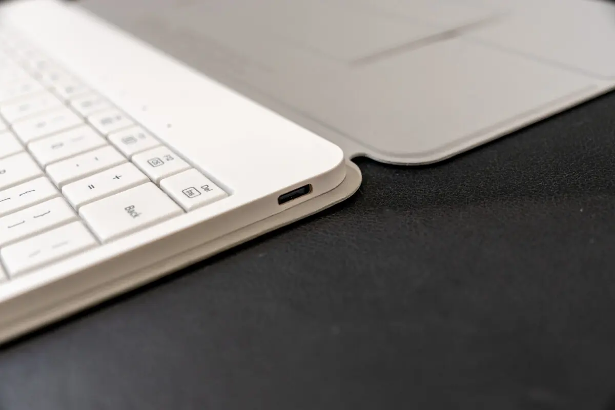 Fusion Keyboard 2.0 レビュー：表面がタッチパッドになるキーボード