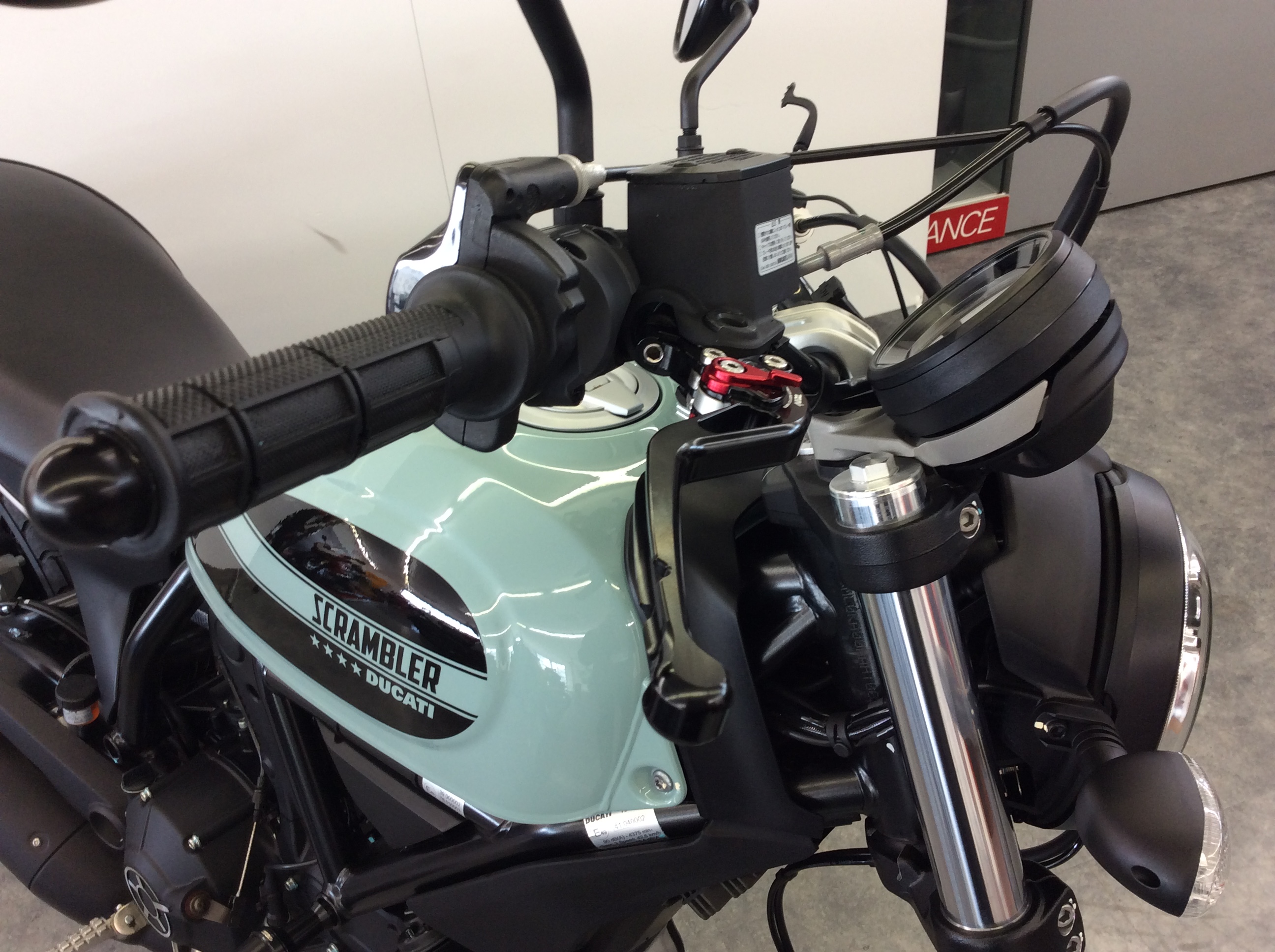 SCRAMBLER Sixty2足つき安心Package | ドゥカティ千葉セントラル