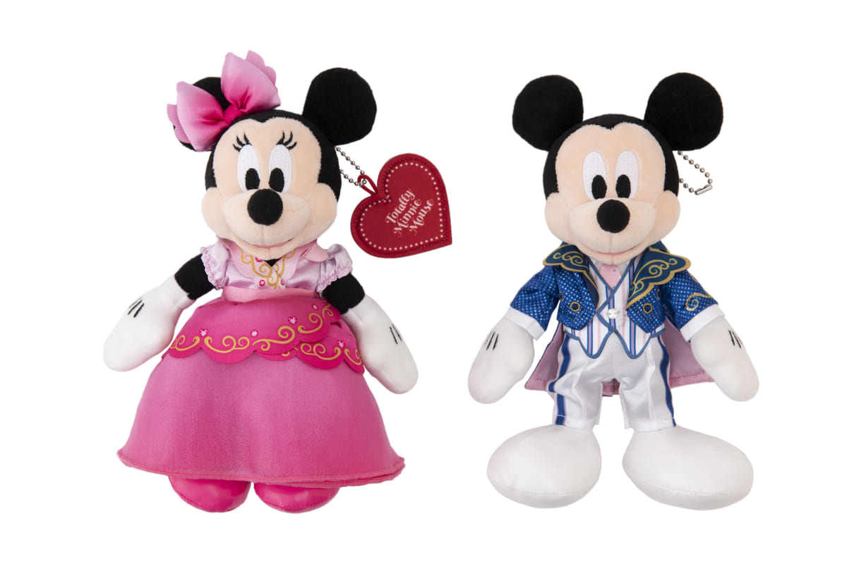 エンターテイメントのコスチューム姿で登場！東京ディズニーリゾート