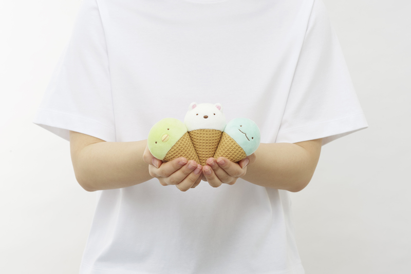 オリジナルてのりぬいぐるみがもらえる！ユニクロ「すみっコぐらし UT