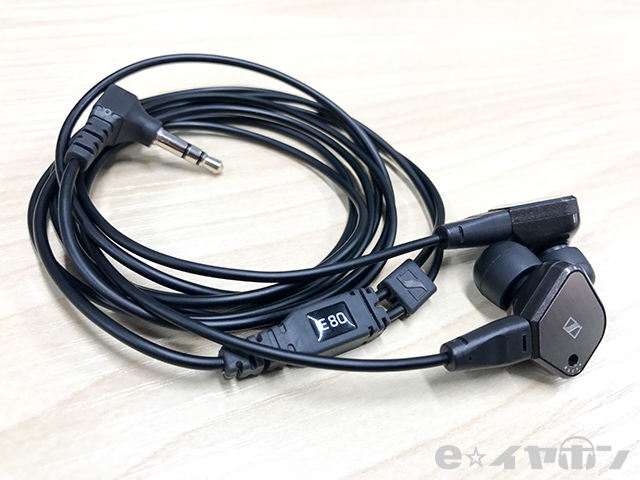 本日発売のIE80Sをとりあえず買ってきたので、IE80と比較してみた