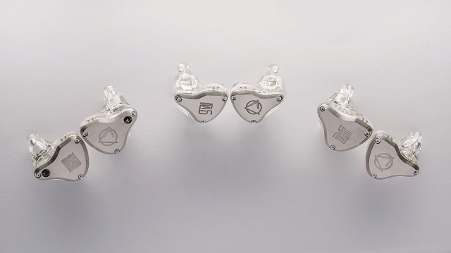 本日発売！】AROMA Musical Box Yao ／ Twins ／ Early - イヤホン