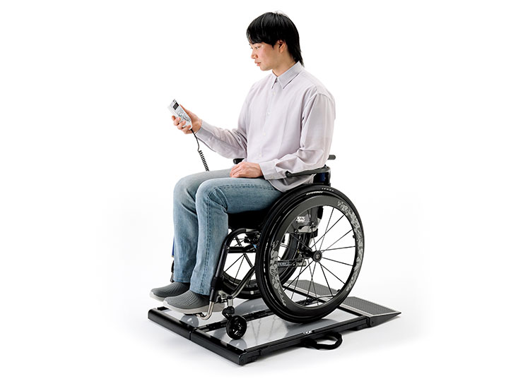 在庫有り即納・特価！】車いすユーザーのための家庭用体重計「くるタイ