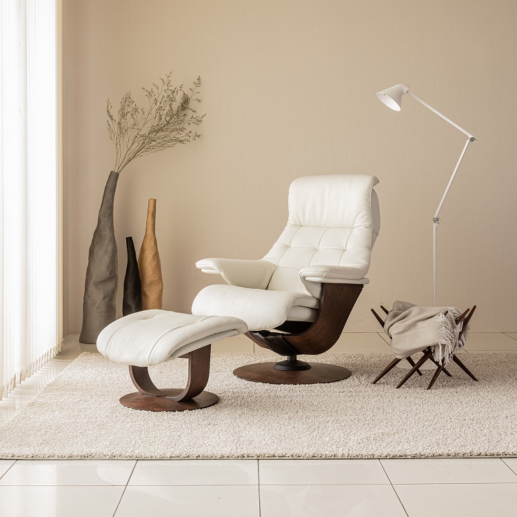 カリモク 椅子 ホワイト カリモク デスクチェア 白（アイボリー