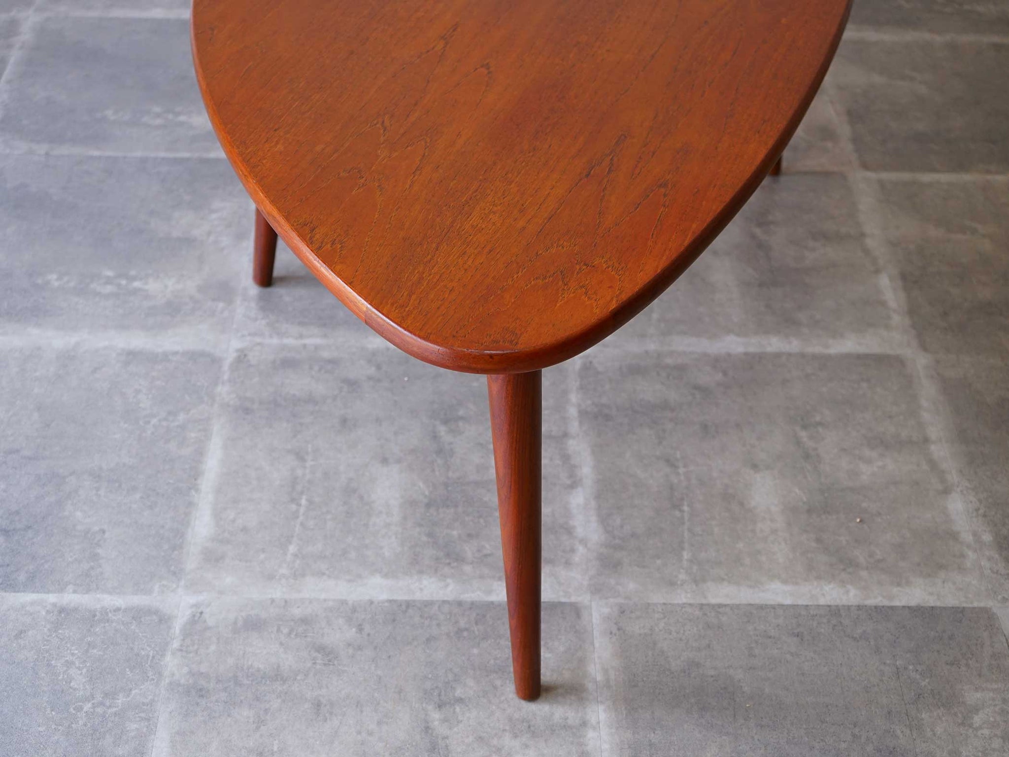 デンマークデザイン コーヒーテーブル 北欧アノニマスデザイン ロー