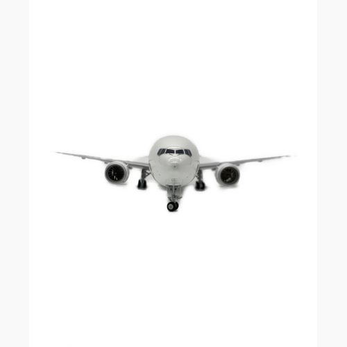 飛行機模型 1/200スケール 嵐ジェット JAL FLY to 2020 特別塗装機