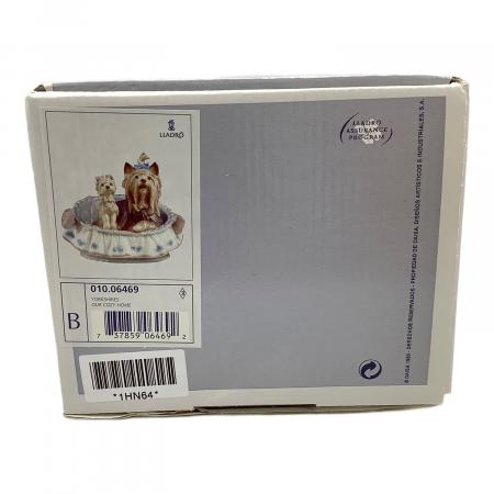 LLADRO (リヤドロ) フィギュリン 箱付 「ここが好き」 ヨークシャ