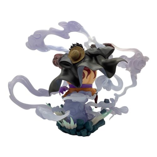 ONE PIECE (ワンピース) フィギュア フィギュアーツZERO ［超激戦