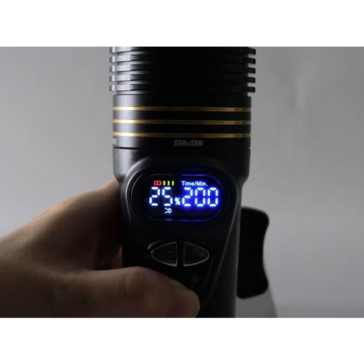 mic21ダイビングショップ[ SEA＆SEA ] シーアンドシー 水中ライト LX