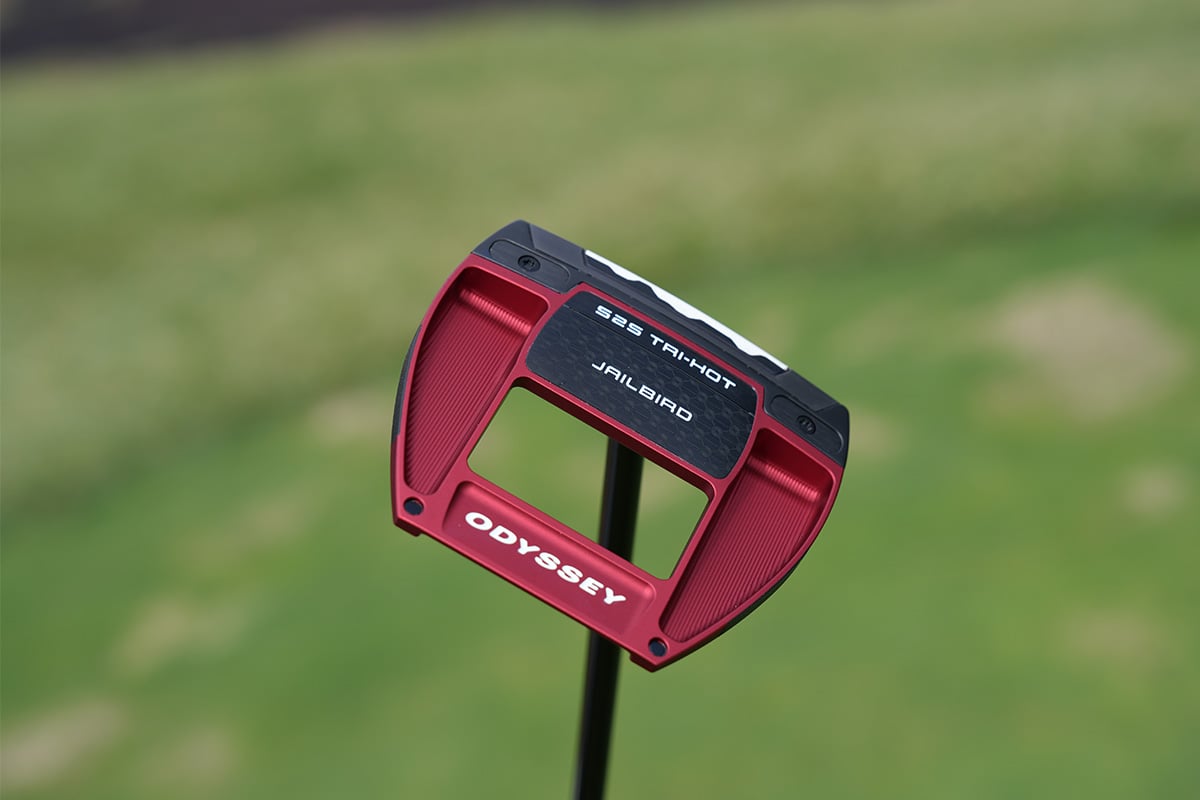 まるで魔法の直進性!? オデッセイ「Square 2 Square TRI-HOT」が切り