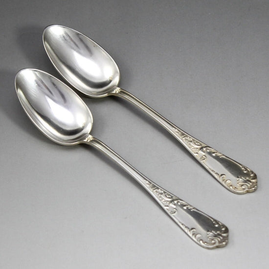 フランス製-デコラティヴなシルバースプーン2本セット - 英国
