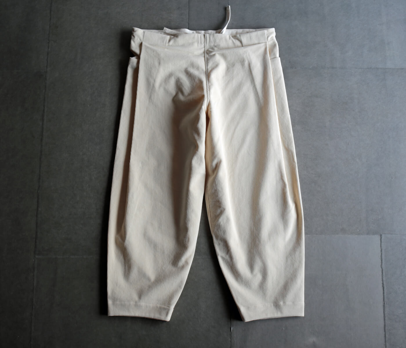 えみおわす トリップパンツ Sサイズ 藍染め 紺 えみおわす トリップ