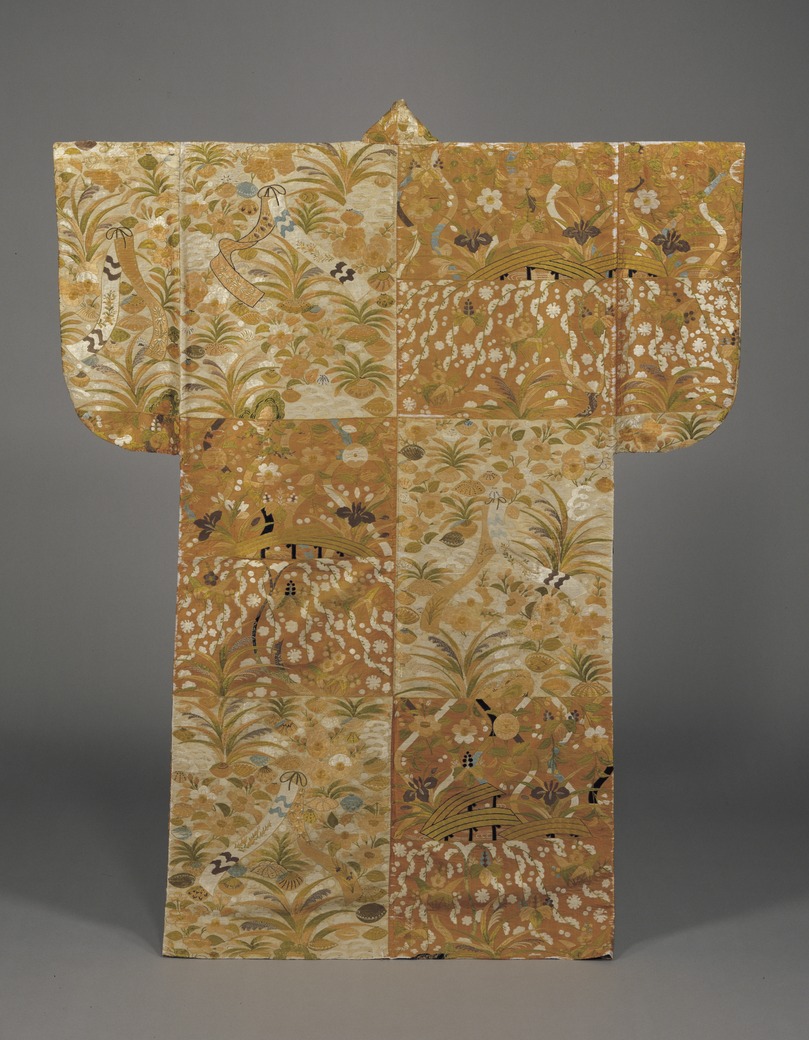 e国宝 - 縫箔 紅白段短冊八橋雪持柳模様