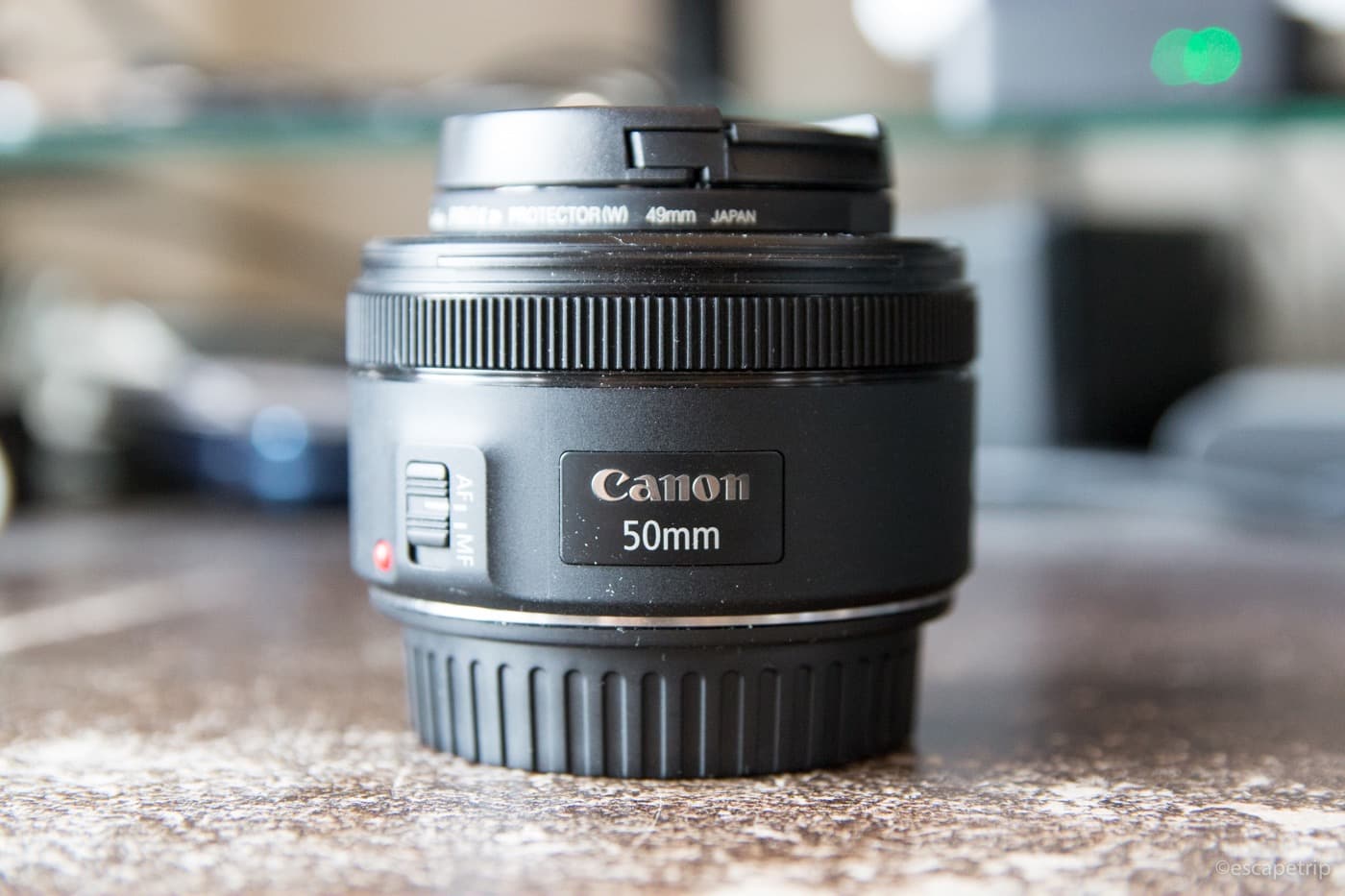 キヤノン「EF50mm F1.8 STM」のレンズフード購入。安い互換品を買って