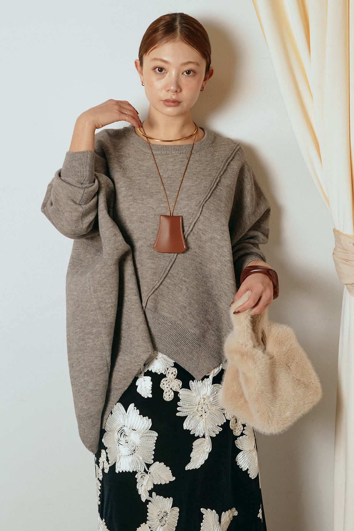 SET]アシンメトリーデザインニットトップス+フラワー刺繍ワイド