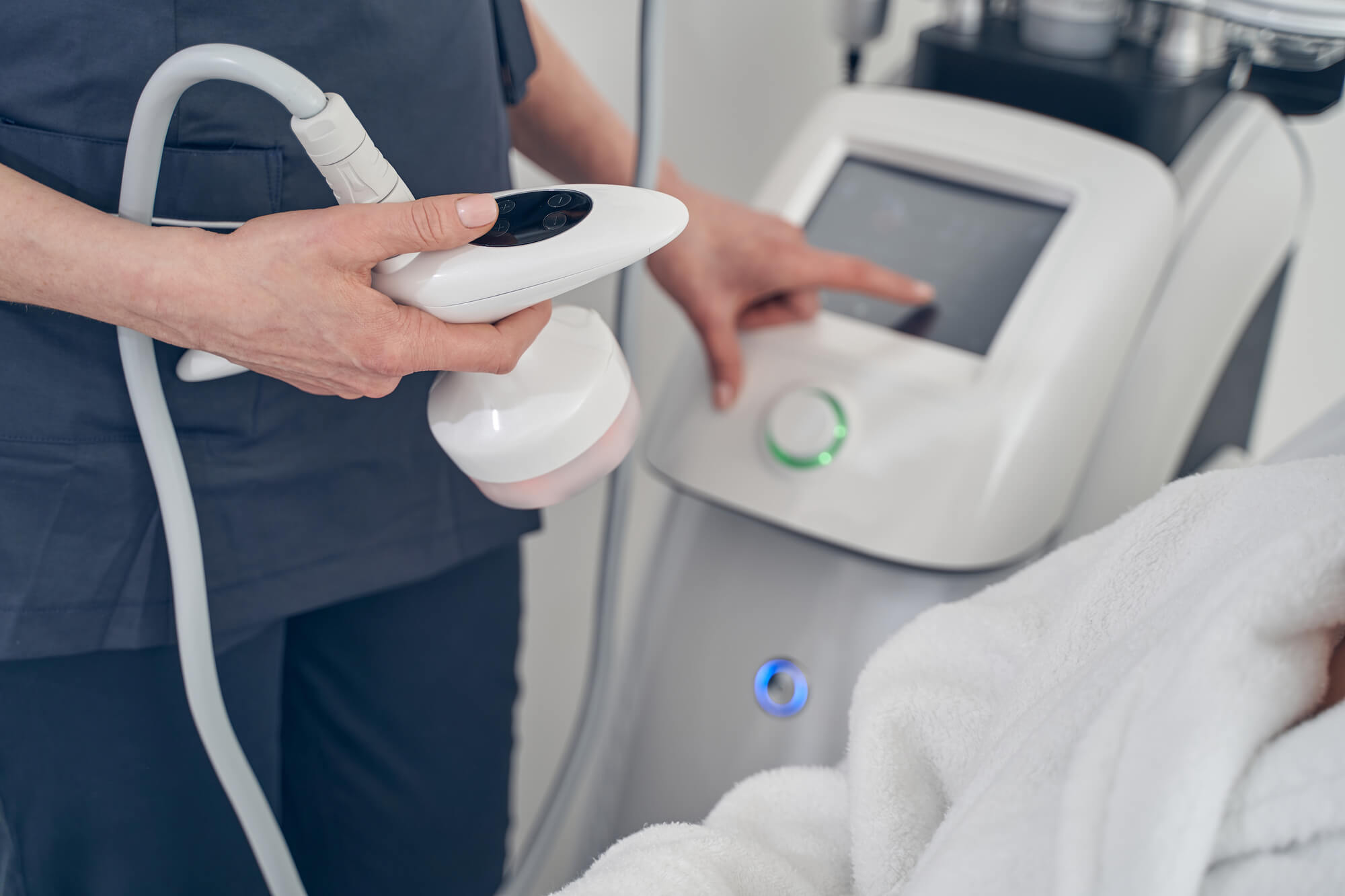 業務用キャビテーション機器はレンタルできる？オススメ機器を紹介