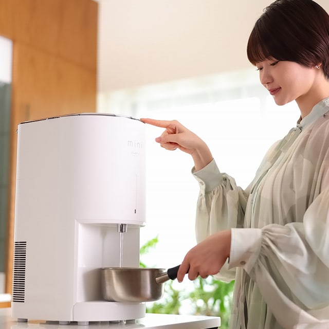 浄水】卓上型の小さなウォーターサーバーevery frecious mini