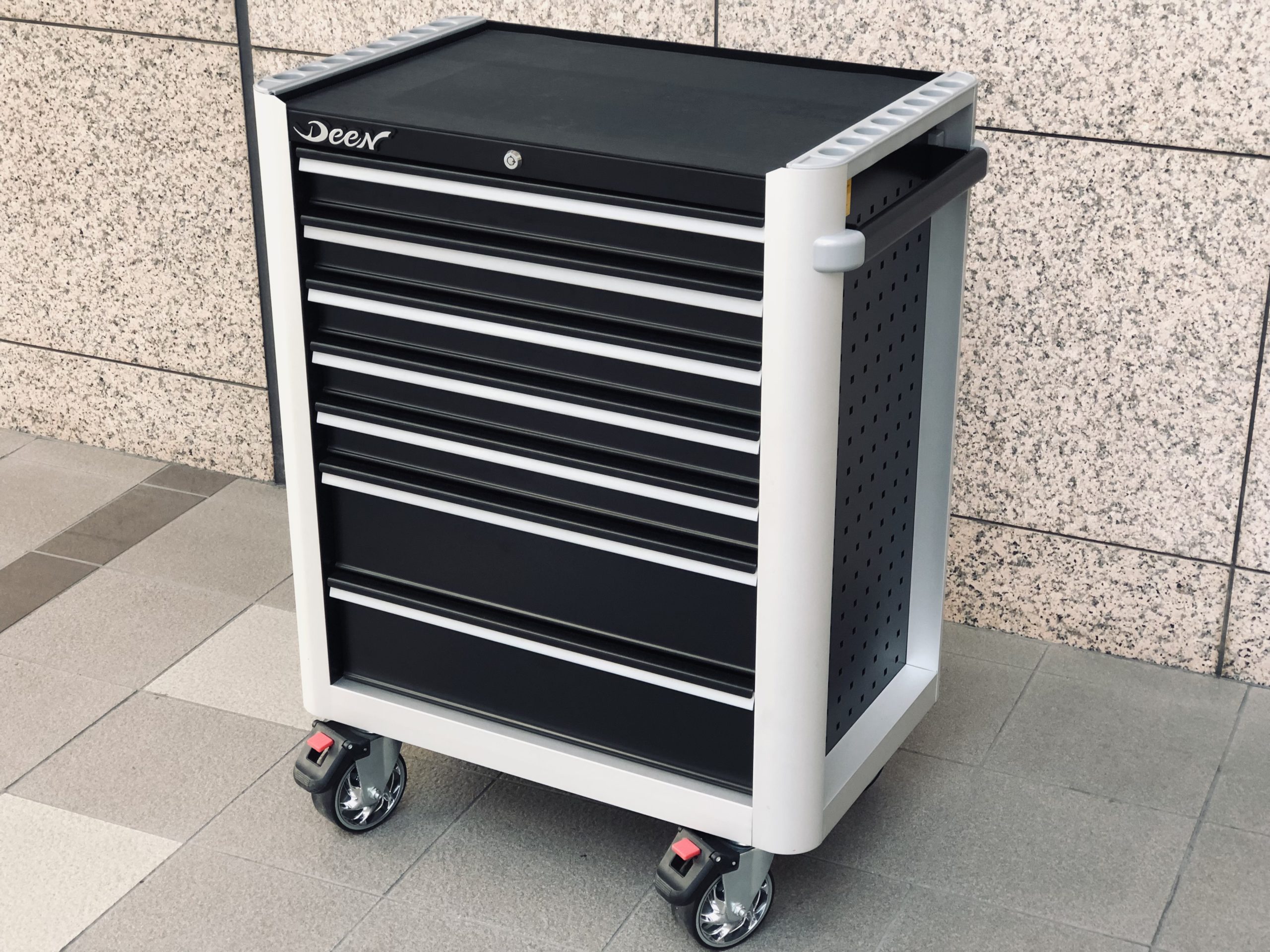 DEEN 新型7段キャビネット ブラック DNX7071 | ファクトリーギア