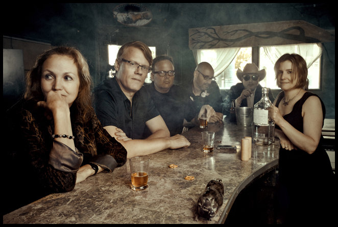 Setting the Woods on Fire | The Walkabouts